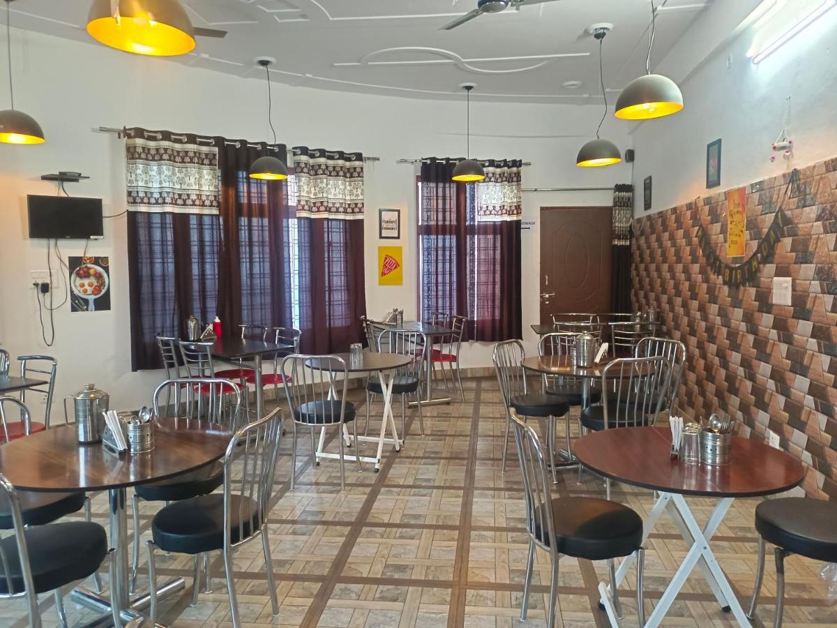 Hotel Shiv Palace New Tehri 外观 照片
